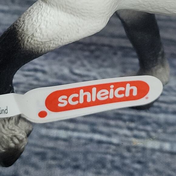 Schleich Percheron Mare 13971 white/gray horse new - Picture 5 of 5